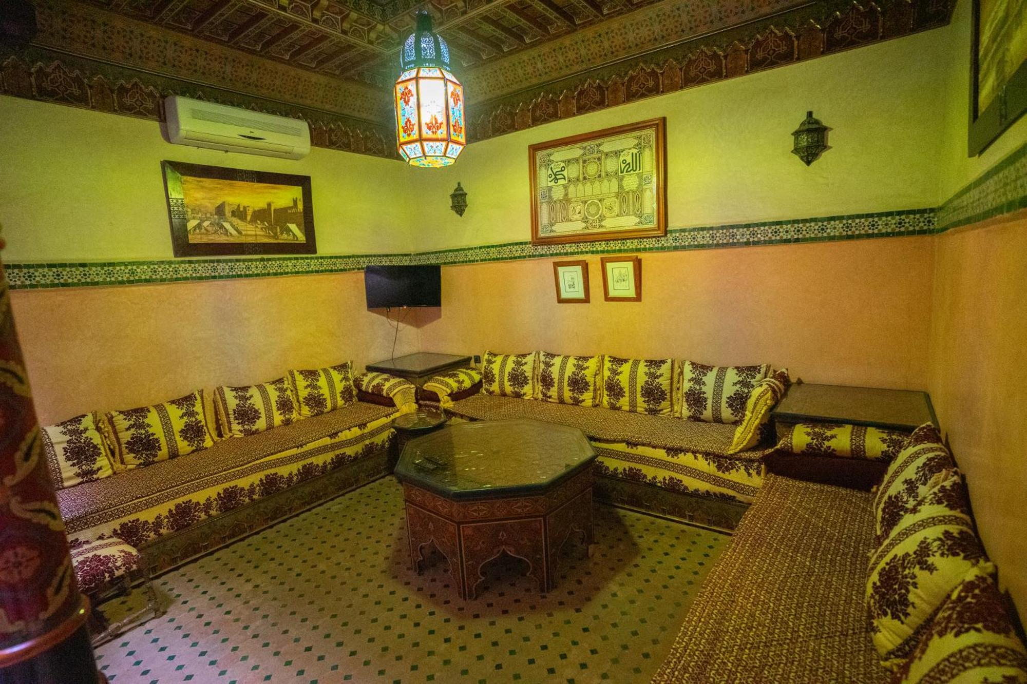Riad Kamal Luxe Authentique Avec 3 Piscines Au Coeur De Marrakech (Adults Only) マラケシュ エクステリア 写真